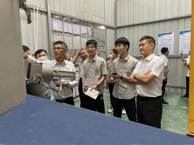 華建鋁業(yè)與涂億金屬粉末邦定技術(shù)交流會(huì)在山東涂億圓滿舉行